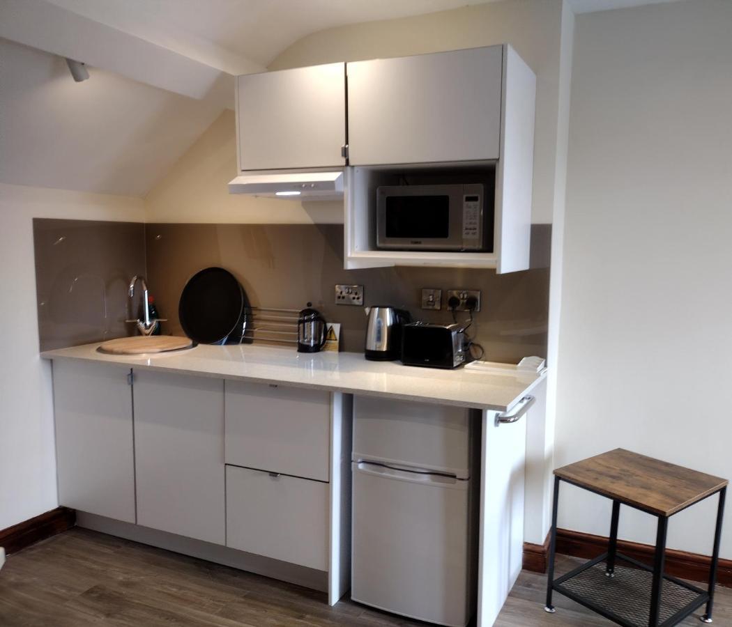 Lion Hotel & Studio Apartments Criccieth Luaran gambar