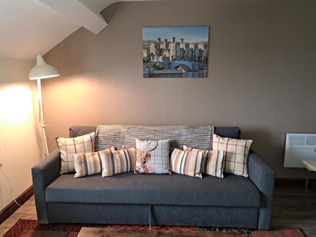 Lion Hotel & Studio Apartments Criccieth Luaran gambar