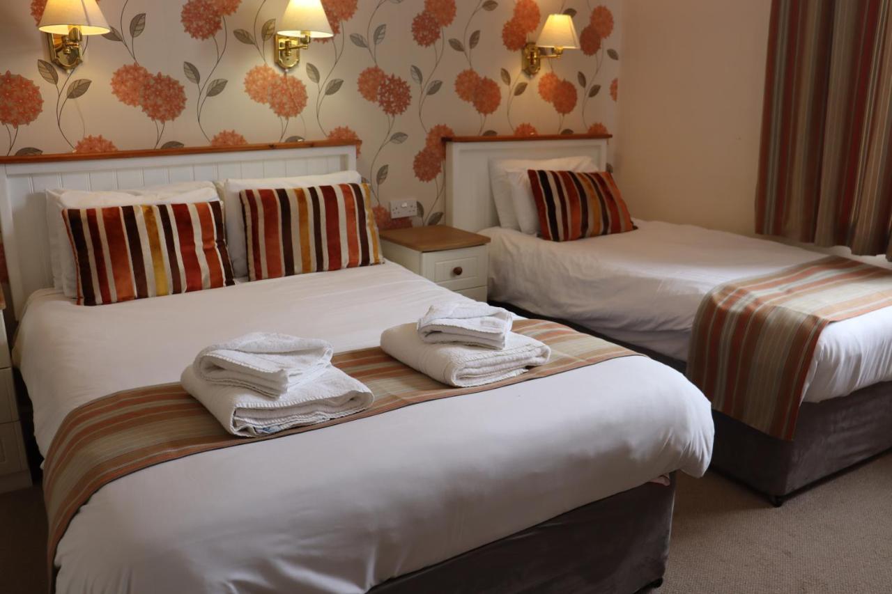 Lion Hotel & Studio Apartments Criccieth Luaran gambar