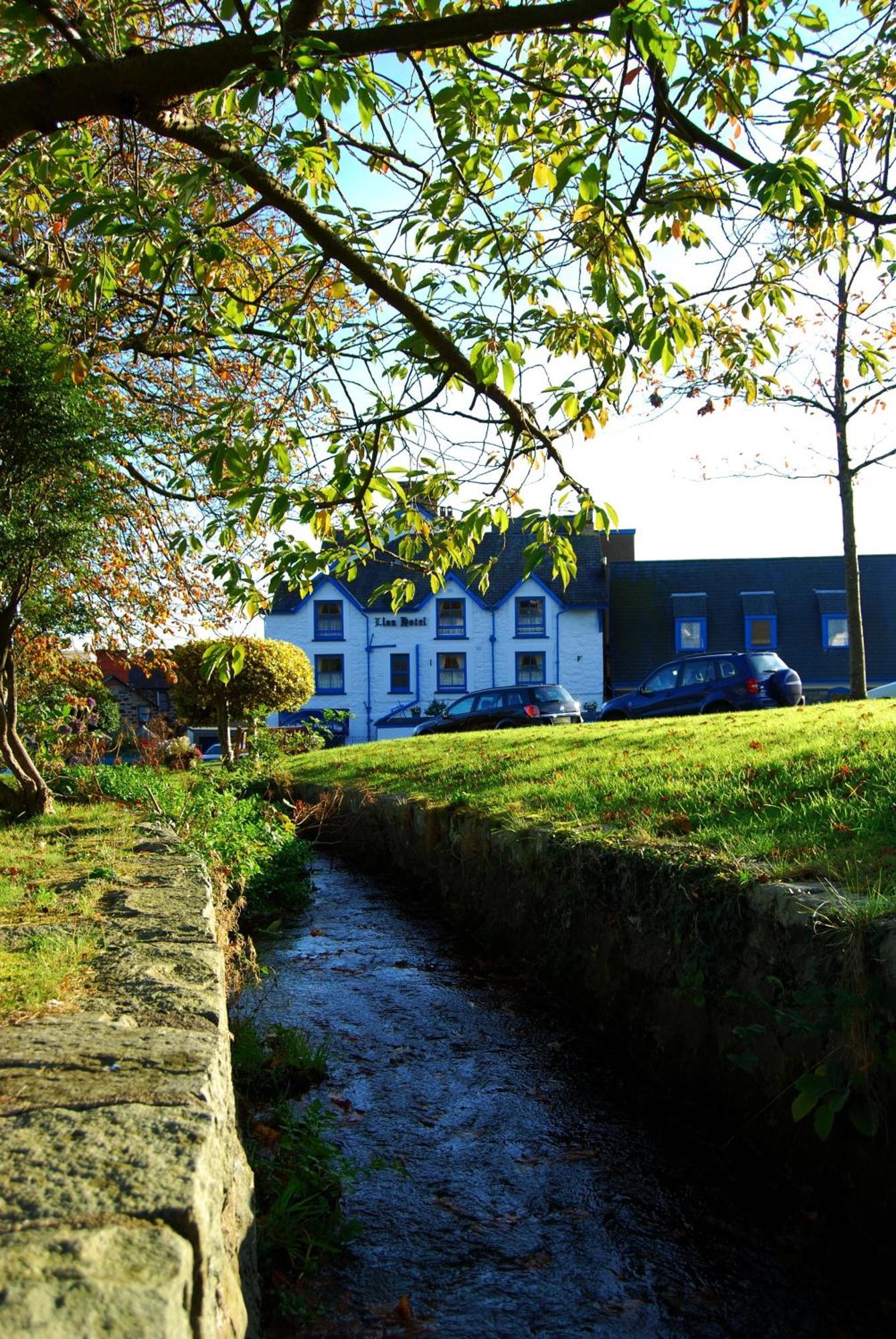 Lion Hotel & Studio Apartments Criccieth Luaran gambar