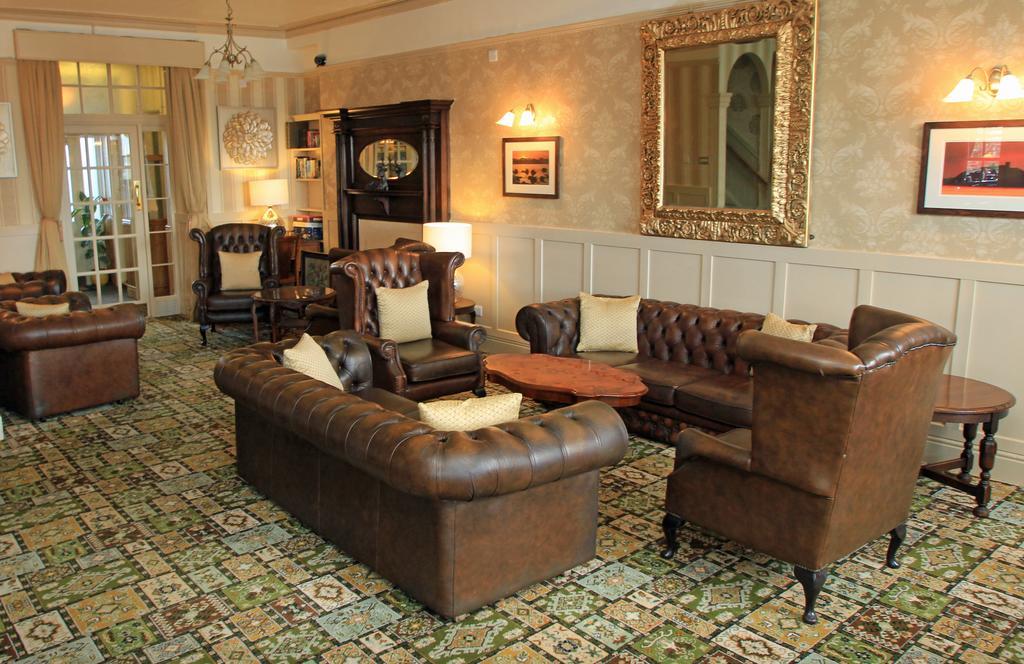 Lion Hotel & Studio Apartments Criccieth Luaran gambar