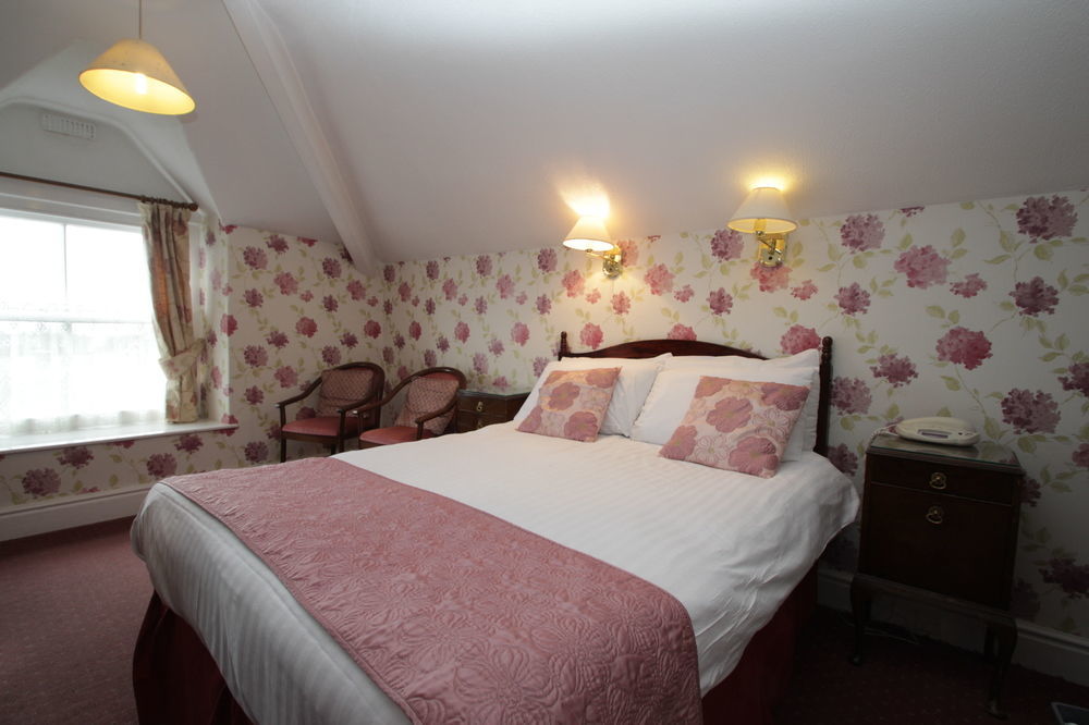 Lion Hotel & Studio Apartments Criccieth Luaran gambar