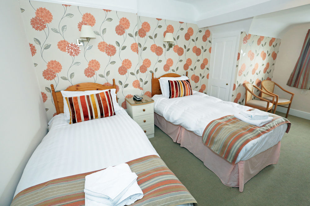 Lion Hotel & Studio Apartments Criccieth Luaran gambar