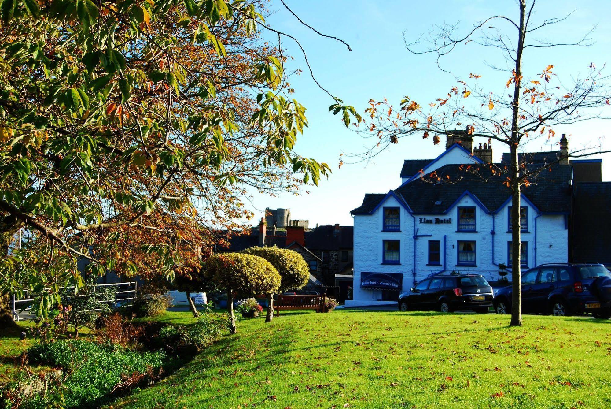 Lion Hotel & Studio Apartments Criccieth Luaran gambar